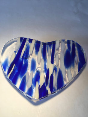 HEARTS-BLUE& WHITE ON CLEAR