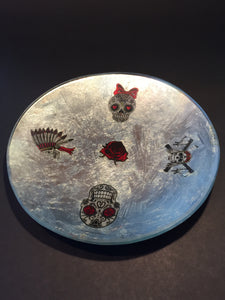 DAY OF THE DEAD-4 SKULLS AND ROSE PLATE